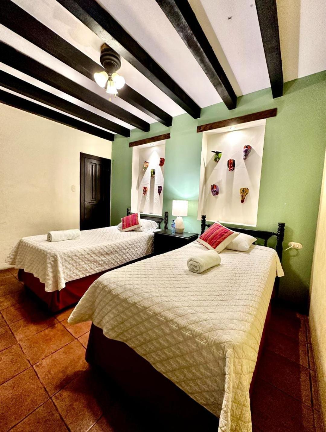Casa Mia Hotel Antigua Dış mekan fotoğraf